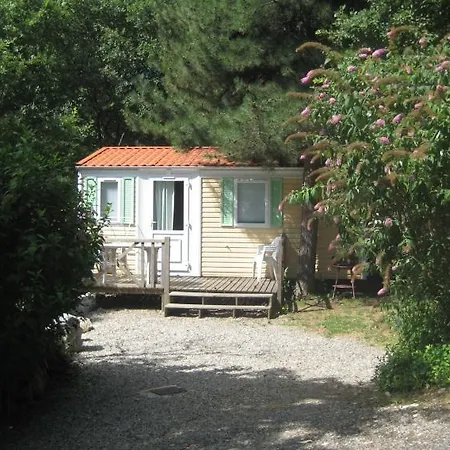 Mas Du Sartre 3* Saint Alban Auriolles